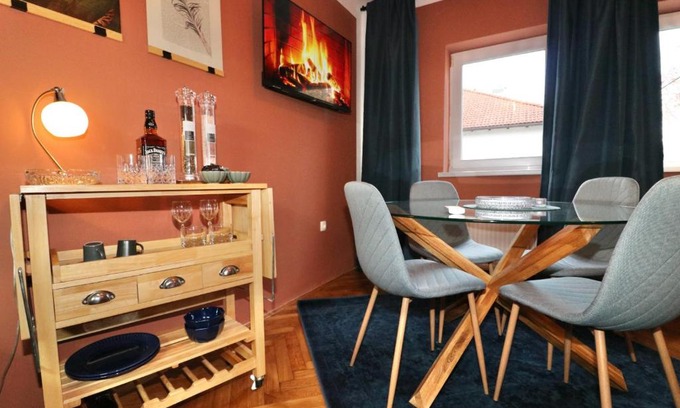 Bezigrad District Apartamento | Studio City