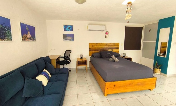 Adolfo López Mateos Apartamento | Estudio cómodo y equipado, a 3 cuadras del malecón, cerca de ferry y mercado