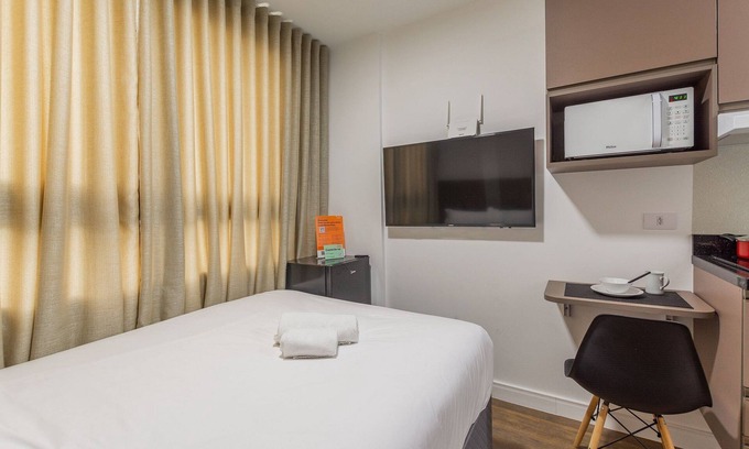 Alto da Gloria Condominio | Studio compacto 1 cama de casal