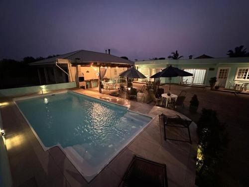 Palhoca Casa | Studio completo ar e piscina