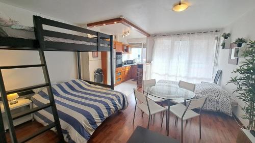 Bron Apartamento | Studio cosy 33 m² limite Lyon. Parking privatif.