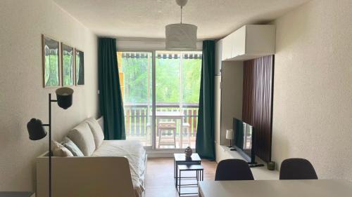 Allos Apartamento | Studio cosy au pied des pistes - L'Éterlou