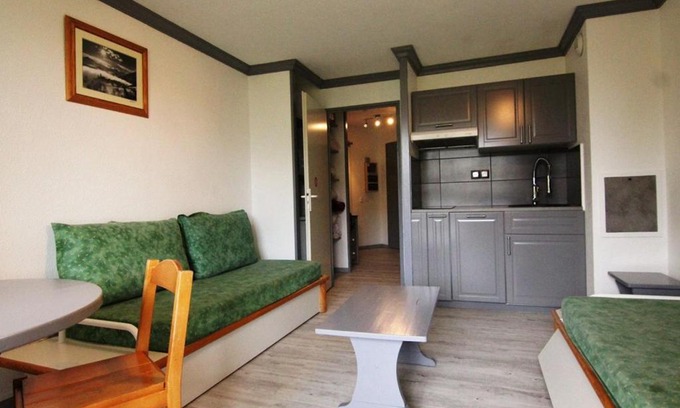 Bergers Apartamento | Studio cosy avec balcon, piscine & sauna - 3 pers, pied des pistes, animaux OK - FR-1-405-87