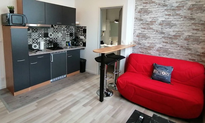 Tonneins Apartamento | Studio Cosy Brick Home