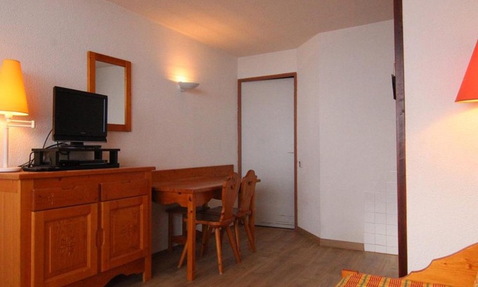 Bergers Apartamento | Studio cosy de 24.5m² pour 4 pers. - Proche pistes et commerces, balcon sud, animaux acceptés - FR-1-405-183