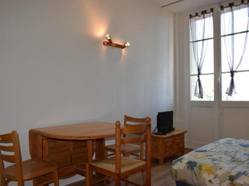 Evian-les-Bains Apartamento | Studio cosy près des quais d'Evian - FR-1-498-51