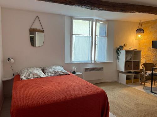 Uzes Apartamento | Studio Cosy Rue piètonne calme Centre-ville d'Uzès