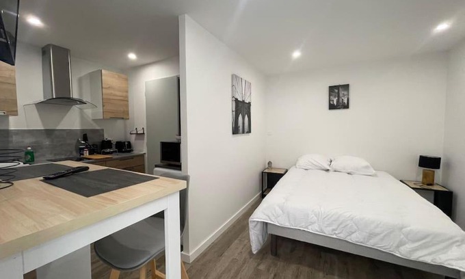 Montlucon Apartamento | Studio de l'EST n°1