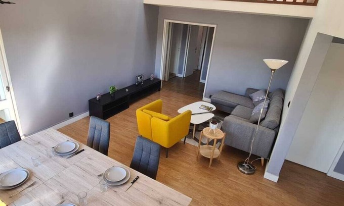Courcouronnes Apartamento | Studio Disponible / 18m2 / 40 Mins de Paris
