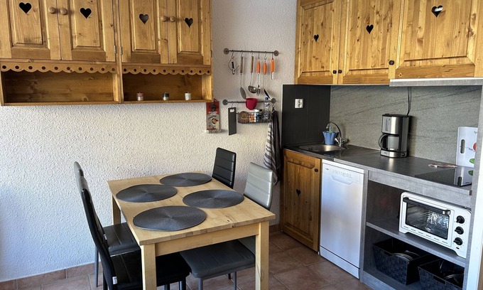 Eclose-Est Apartamento | ESTUDIO DISTRITO ECierre