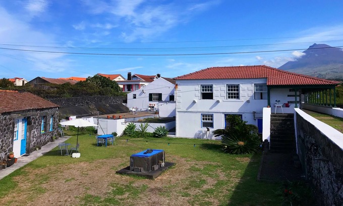 Madalena Apartamento | Studio Flat in spacious garden