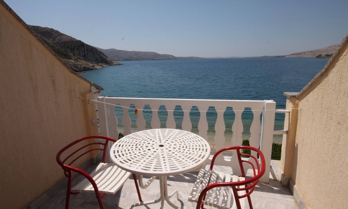 Metajna Apartamento | Apartamento-estudio en la playa Metajna, Pag (AS-6497-d)