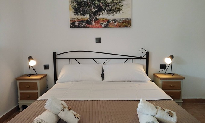 Eleios-Pronnoi Casa | Studio for rent in Tzanata Kefalonia