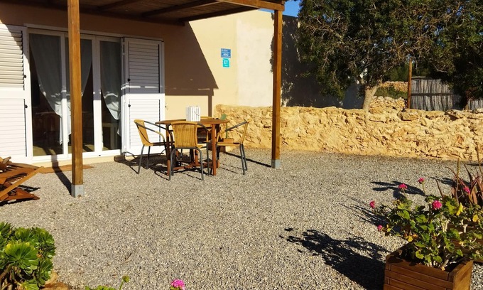 Pilar de la Mola Apartamento | Apartamento rural en El Pilar de la Mola.