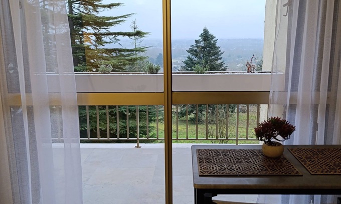 Montrichard Val de Cher Apartamento | STUDIO AU CŒUR DES CHÂTEAUX ET DU ZOO DE BEAUVAL