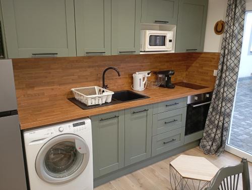 Morieres-les-Avignon Apartamento | studio