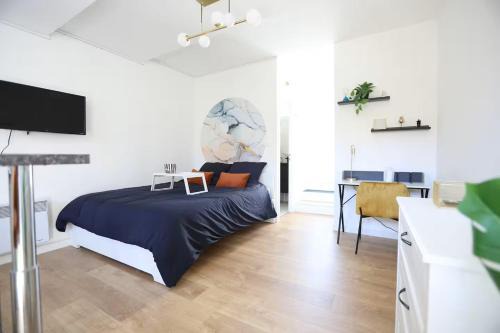 Saint-Sebastien-sur-Loire Apartamento | Studio calme avec extérieur et entrée autonome