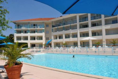 Ciboure Apartamento | studio idéal couple 2 enfants, bien situé, calme