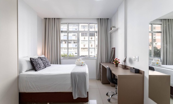 Ipanema Apartamento | Studio in Ipanema Ideal for Couples Vp501