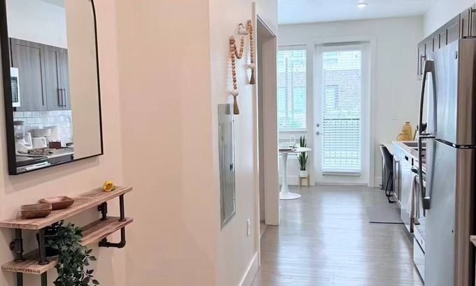 Millcreek Apartamento | Studio in new building W/Patio+Free Parking + Pool