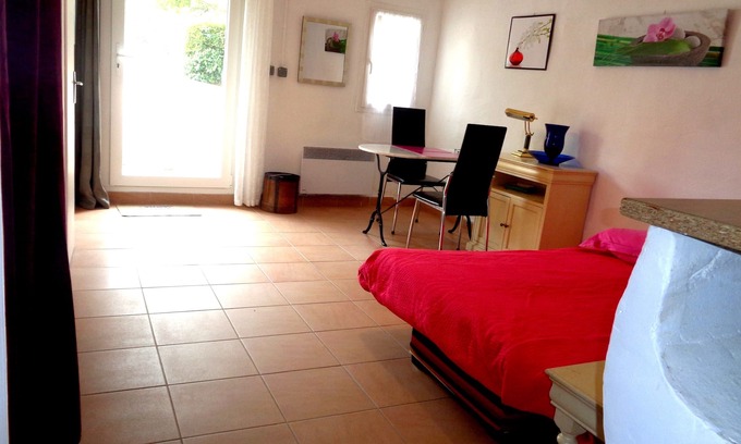 Rasteau Apartamento | ESTUDIO EN RASTEAU Tranquilo pueblo vinícola de Cotes du Rhône