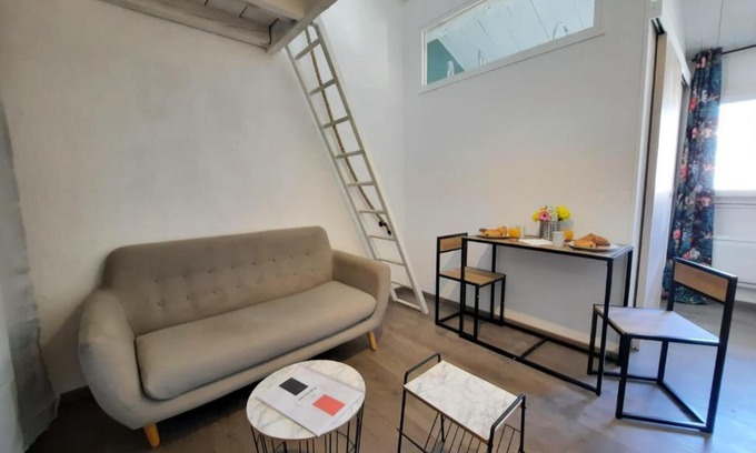 Faubourg Apartamento | Studio in the heart of Nimes
