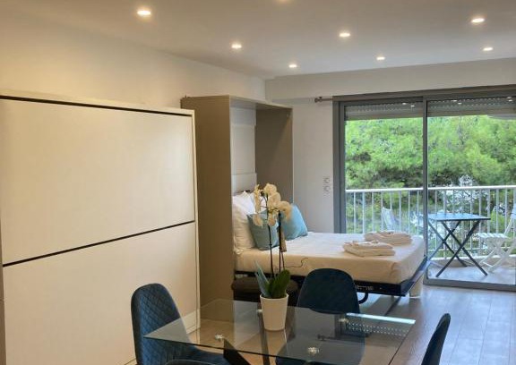 Menton Apartamento | Studio La Cigale bord de mer