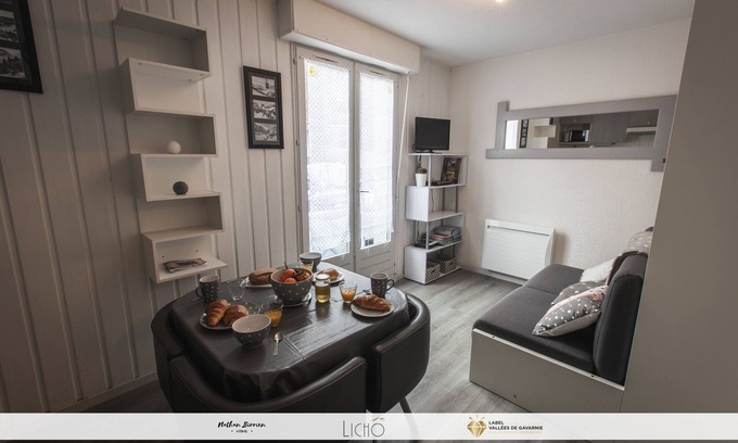 Bareges Apartamento | ESTUDIO CABINA 2/4 PERSONAS SUR CON WIFI APARCAMIENTO / LINO PROPORCIONÓ HOJAS TOALLAS