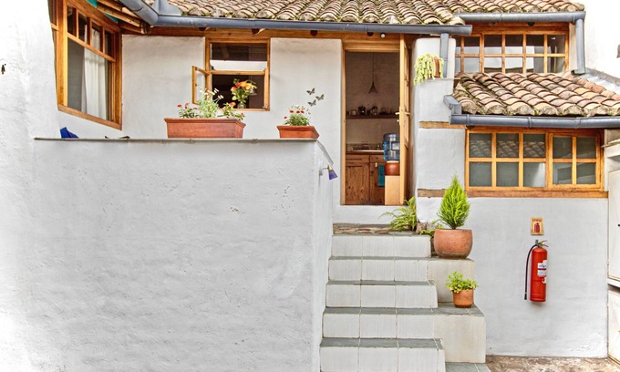 Distrito Financiero Apartamento | Estudio de Mariposa NAYA en el histórico de Quito