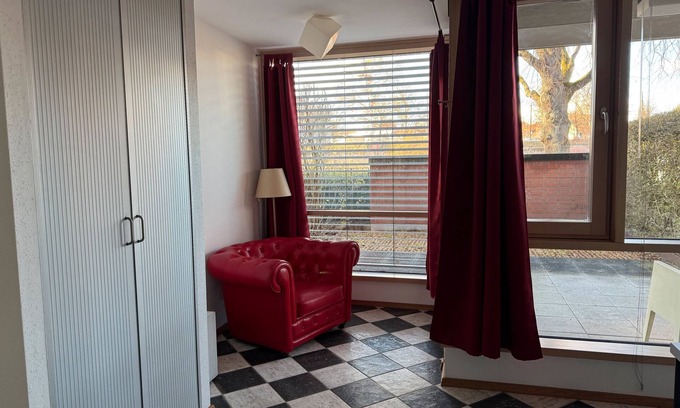Neu-Ulm Apartamento | Estudio 'Mit Donaublick 4' con terraza privada, jardín privado y Wi-Fi