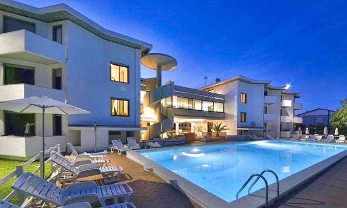 Marina di Cecina Apartamento | Casa vacacional Apartamento tipo estudio con aire acondicionado.