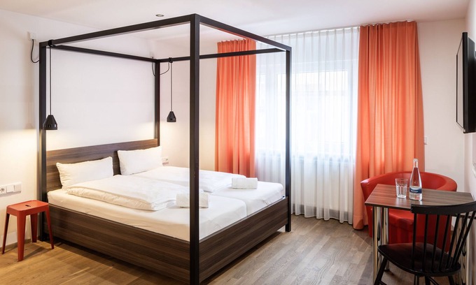 Heidelberg Apartamento | Studio mit Voll Ausgestatteter Kochnische Sowie mit Einem Modernem Bad