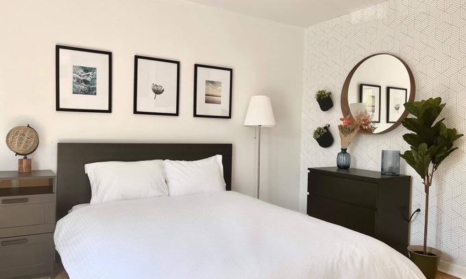 Latin Quarter Apartamento | Studio moderne à Ville-Marie – Au cœur de Montréal