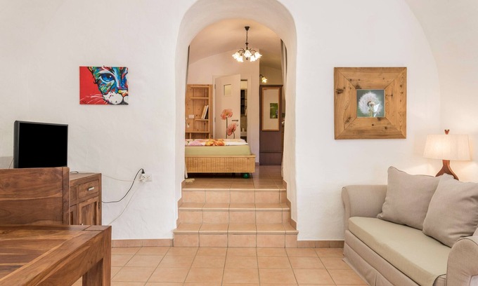Sarntal Apartamento | Estudio 'Moserhof - Sunnseit' con vistas a la montaña, jardín y Wi-Fi