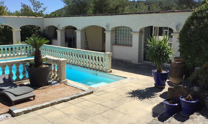 Ensues-la-Redonne Apartamento | House