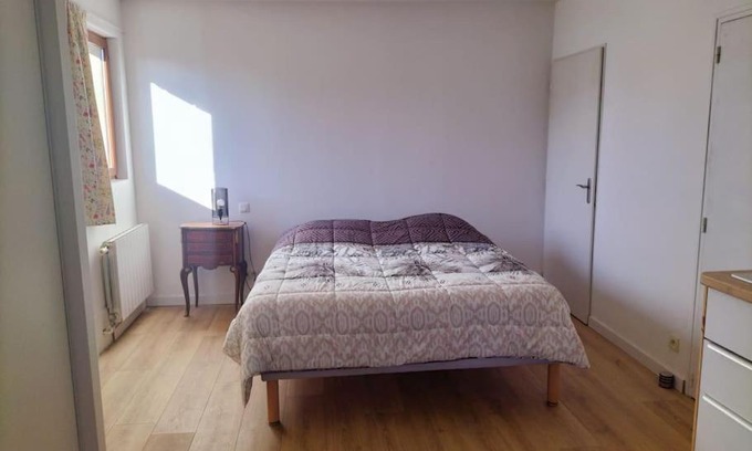Bressols Apartamento | Studio neuf à la campagne