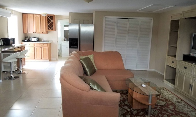Laurel Apartamento | Estudio a poca distancia de la playa "Kasey Kay"