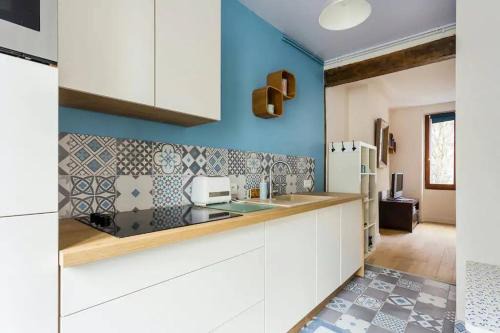 Combat Apartamento | Studio Paris buttes Chaumont