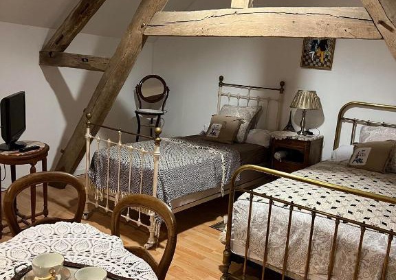 Feuquieres Cama Y Desayuno | Studio Paris-rétro
