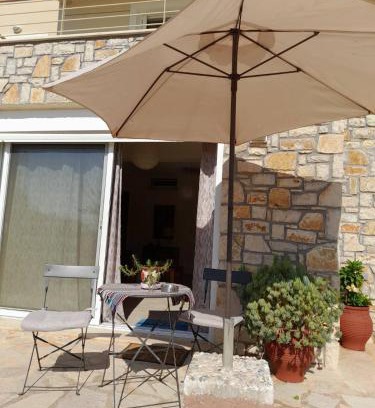 Astros Apartamento | Studio Persa