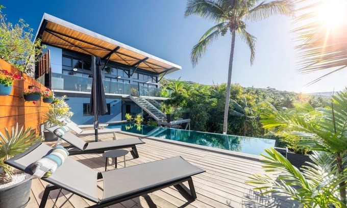 Les Avirons Apartamento | Studio Pitaya - Vue mer et piscine partagée