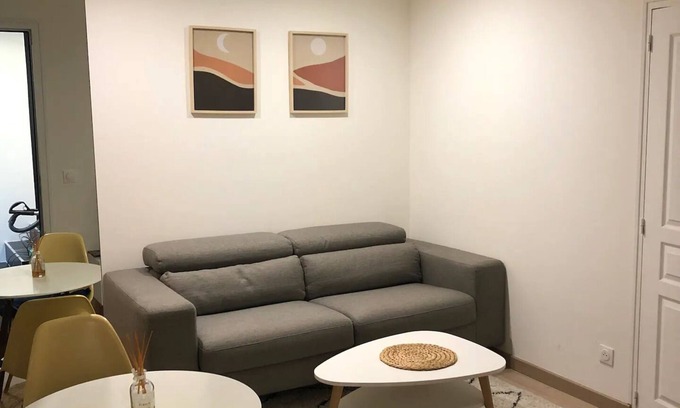 Cormeilles-en-Parisis Apartamento | Studio Rénové Proche Paris 18 Minutes de la Gare St Lazare