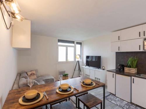 Pla d'Adet Apartamento | Studio rénové au pied des pistes, idéal famille - FR-1-296-518