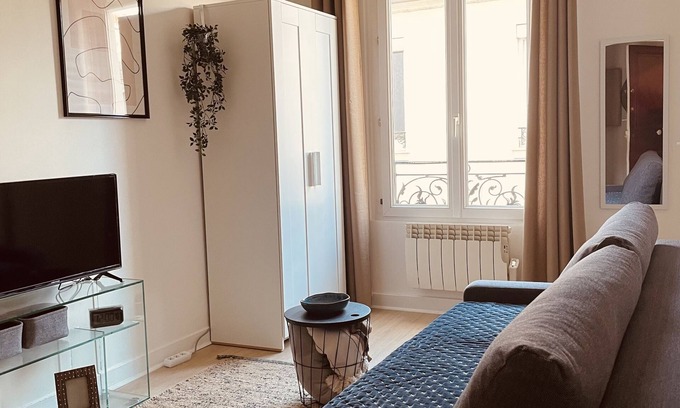 Charenton-le-Pont Apartamento | Studio Rénové, Fonctionnel, Proche Métro Paris, Idéal Solo/duo, Vistes ou Work