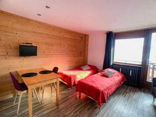 Les Almes Apartamento | Studio rénové près des pistes et commerces, balcon, animaux admis - FR-1-502-431