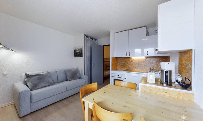 La Rosiere Apartamento | Studio rénové skis aux pieds, balcon sud, parking inclus, proche commerces et garderie. - FR-1-398-512