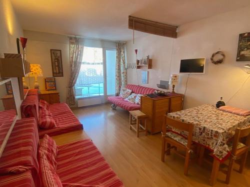Montgenevre Apartamento | Studio ski-in/ski-out 6 pers, balcon, cuisine équipée - FR-1-445-144