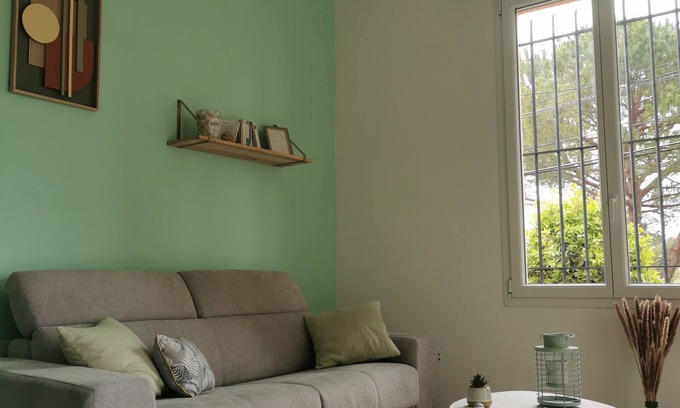 Vallauris Apartamento | Studio Sous L'olivier