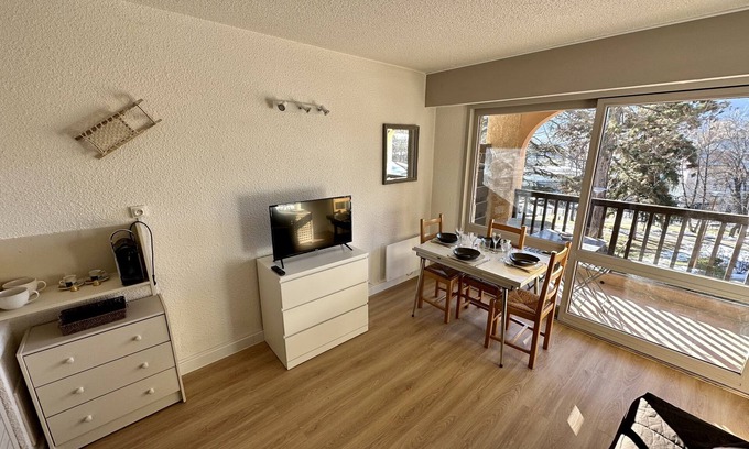 Briancon Apartamento | Studio south terrace mountain view