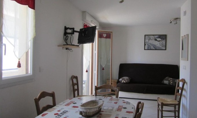 Villard-de-Lans Apartamento | Studio spacieux 32m², 4 pers., centre de Villard-de-Lans, terrasse, parking, proche commodités - FR-1-689-96